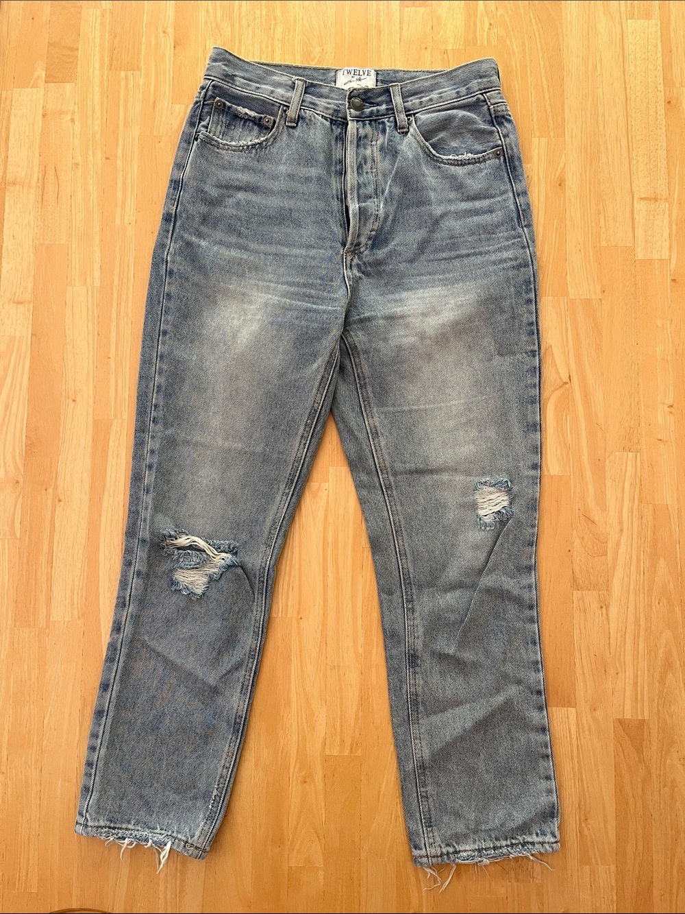 VICI Cropped Ankle Jeans by Twelve By On Twelth